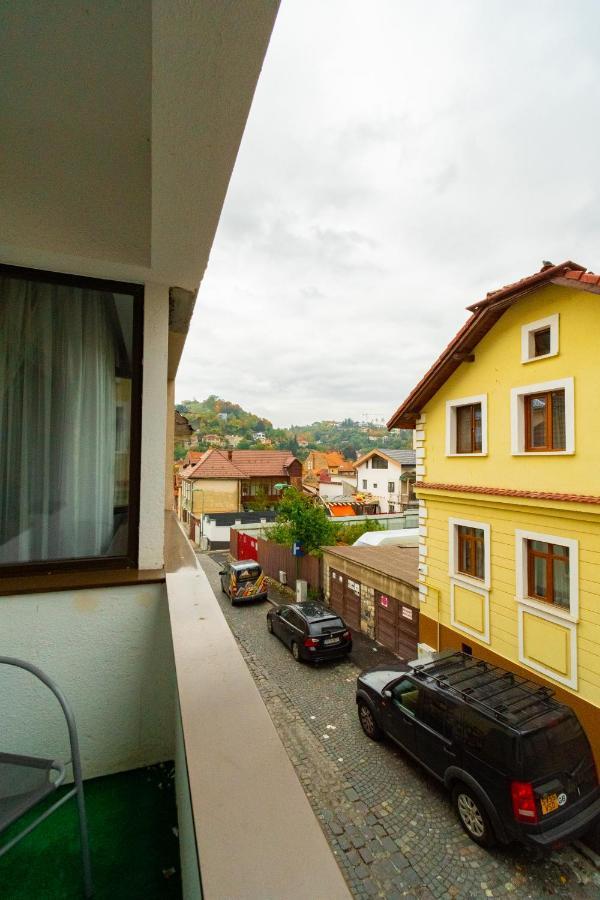 Ardor - Bright And Secluded In The Heart Of Old Town 公寓 Braşov