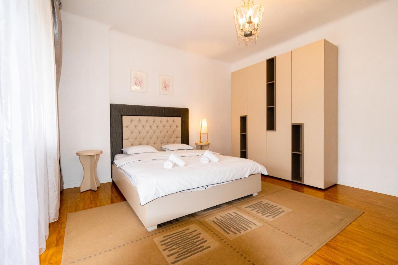 Ardor - Bright And Secluded In The Heart Of Old Town דירה